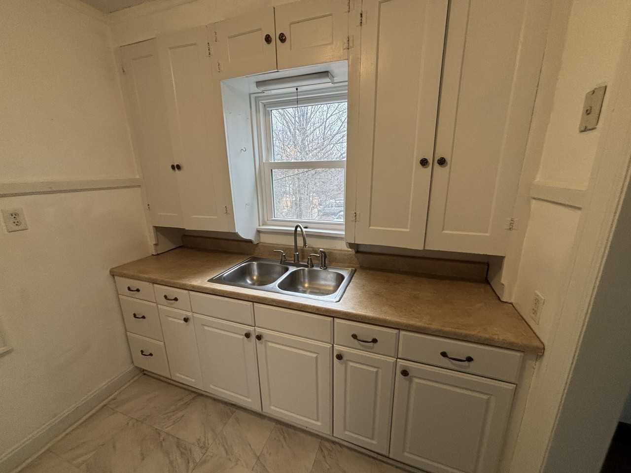 199 W Main St #A3 - Photo 2 of 9