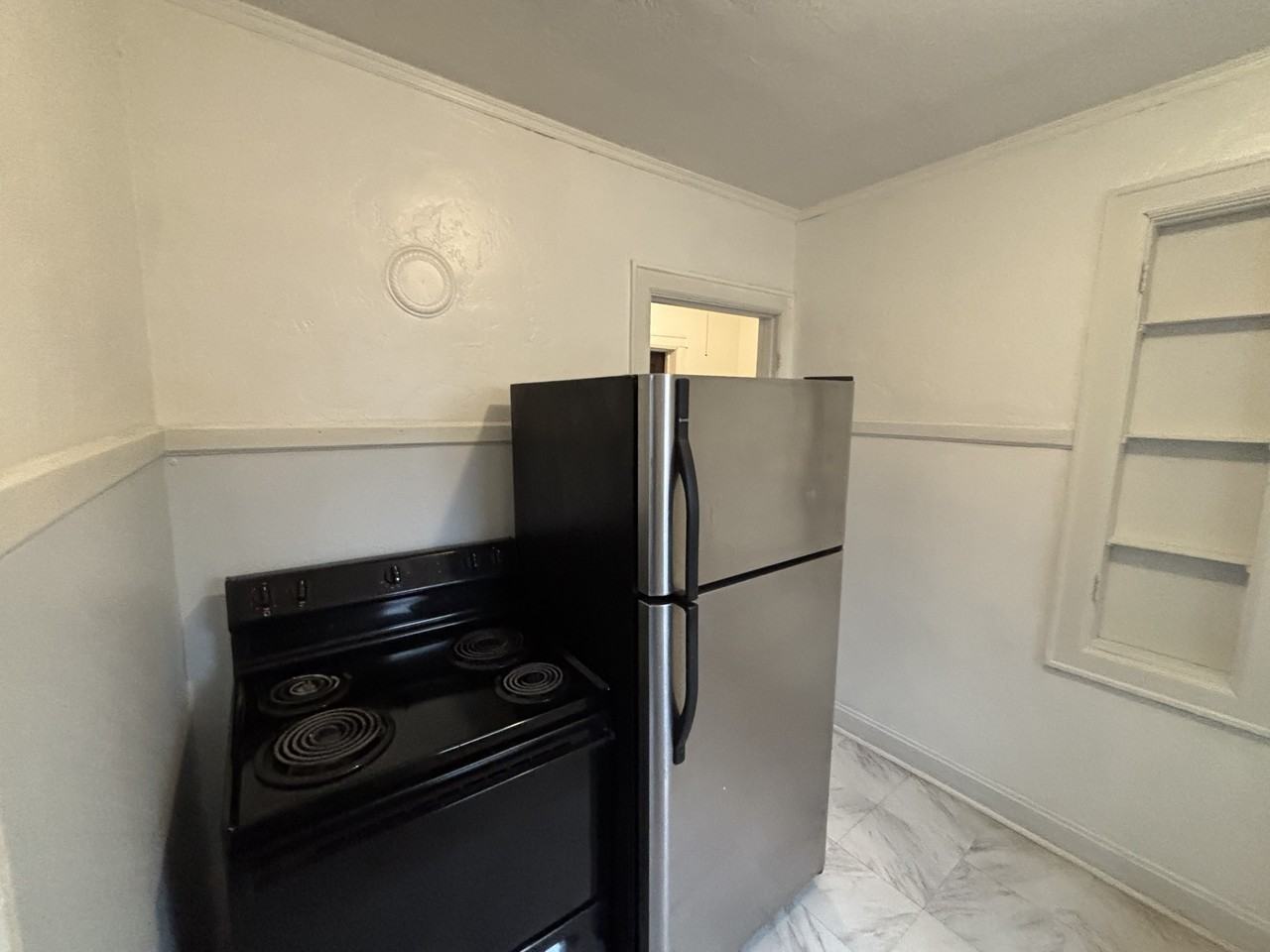 199 W Main St #A3 - Photo 3 of 9