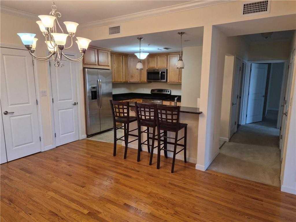 114 Granite St Unit 203 #203 - Photo 5 of 14