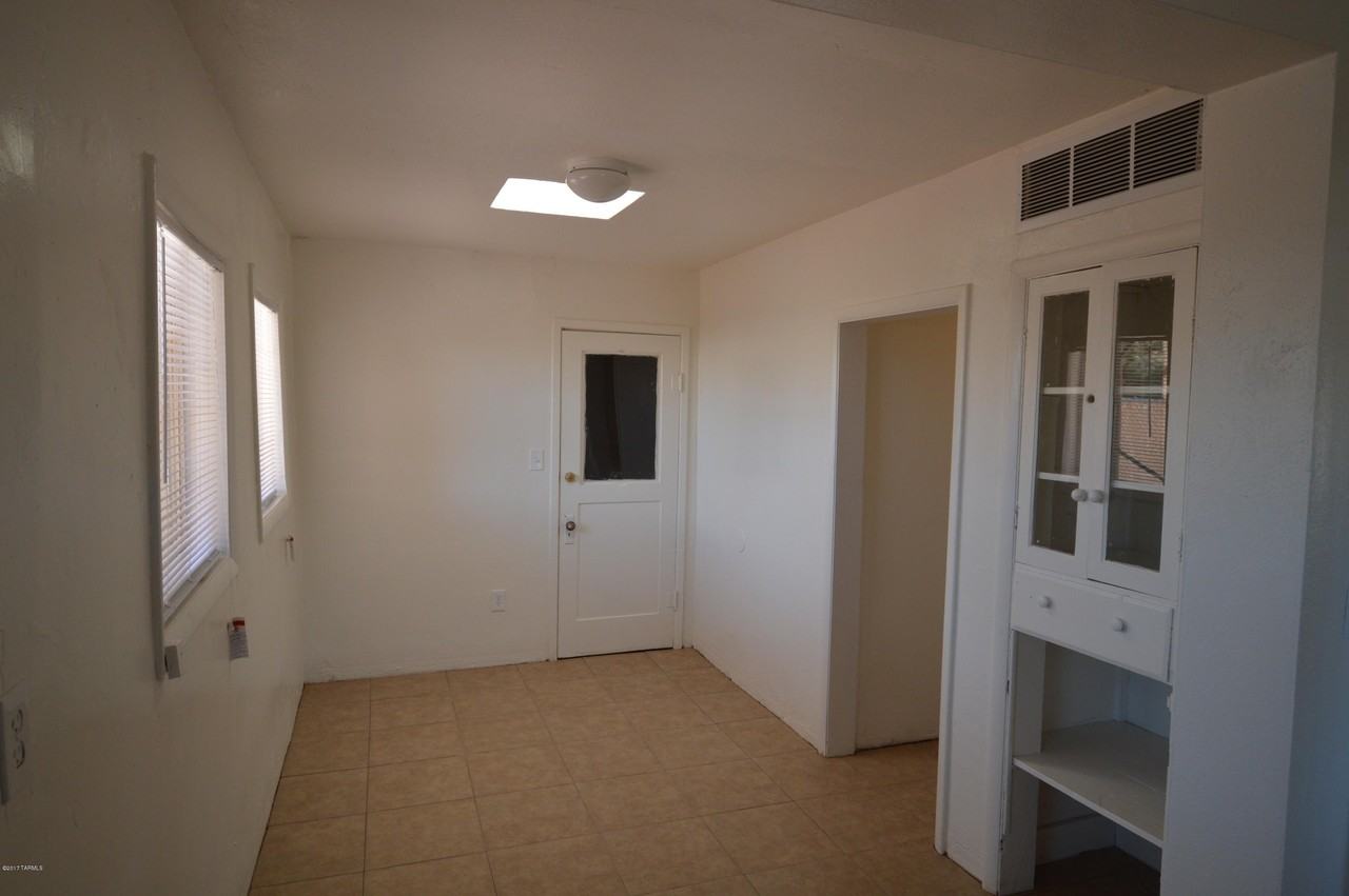 310 E Mohave Rd Unit 1 #1 - Photo 7 of 11