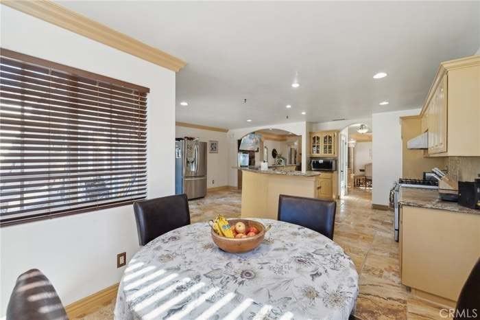 12115 Morning Avenue - Photo 2 of 26