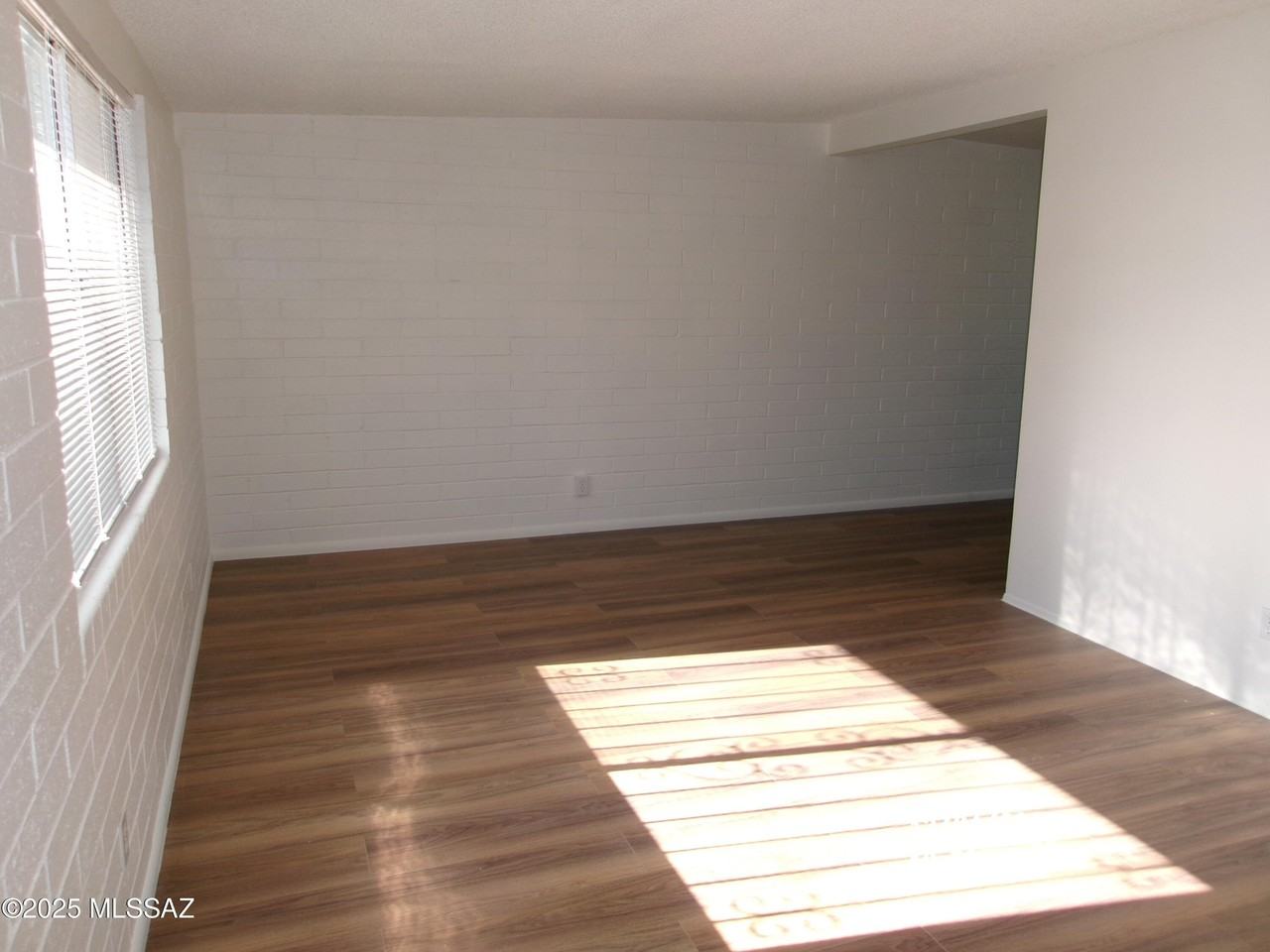 3900 S Evergreen Ave - Photo 7 of 14