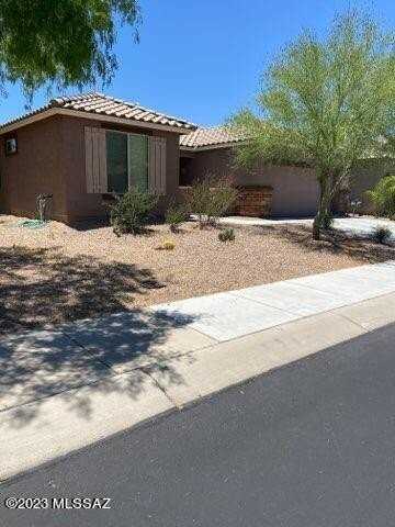 3411 W Tailfeather Dr - Photo 2 of 35