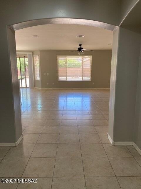 3411 W Tailfeather Dr - Photo 4 of 35