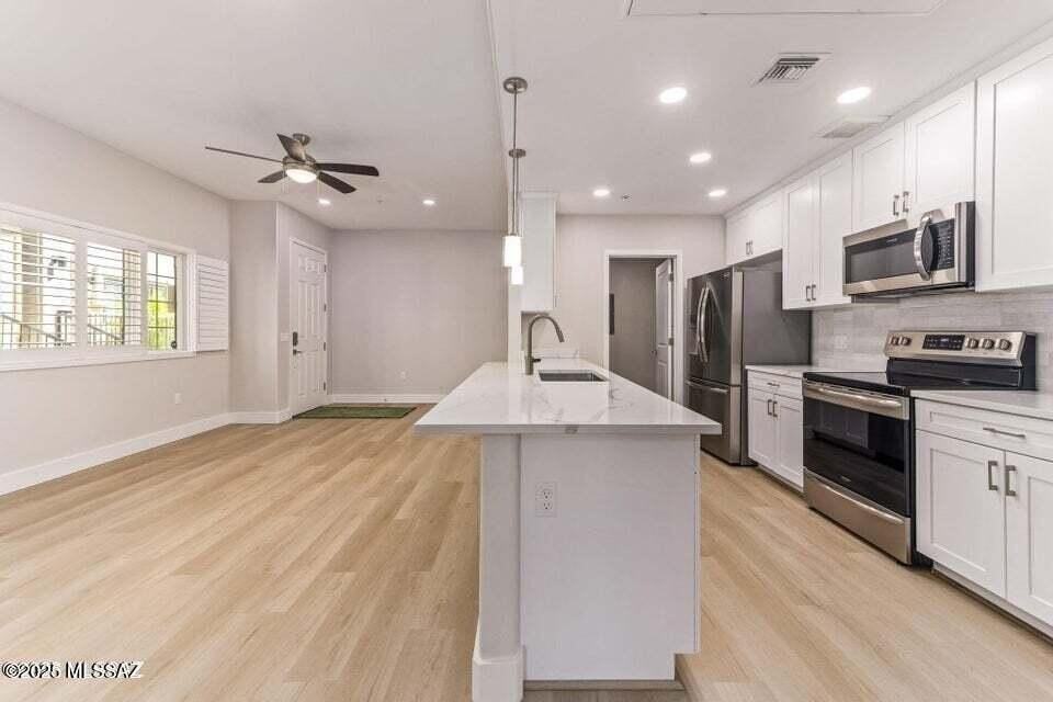 2040 E River Rd Unit 105 #105 - Photo 7 of 30