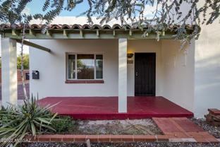 2110 E Water St - Photo 1 of 1