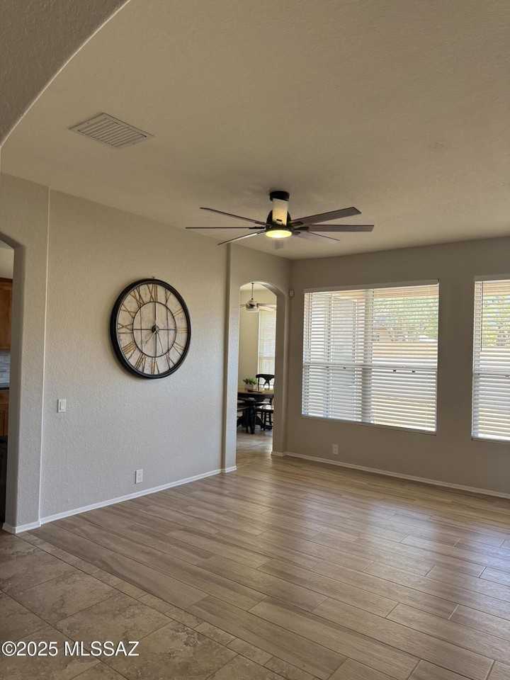 9940 N Stratton Saddle Trl - Photo 3 of 15