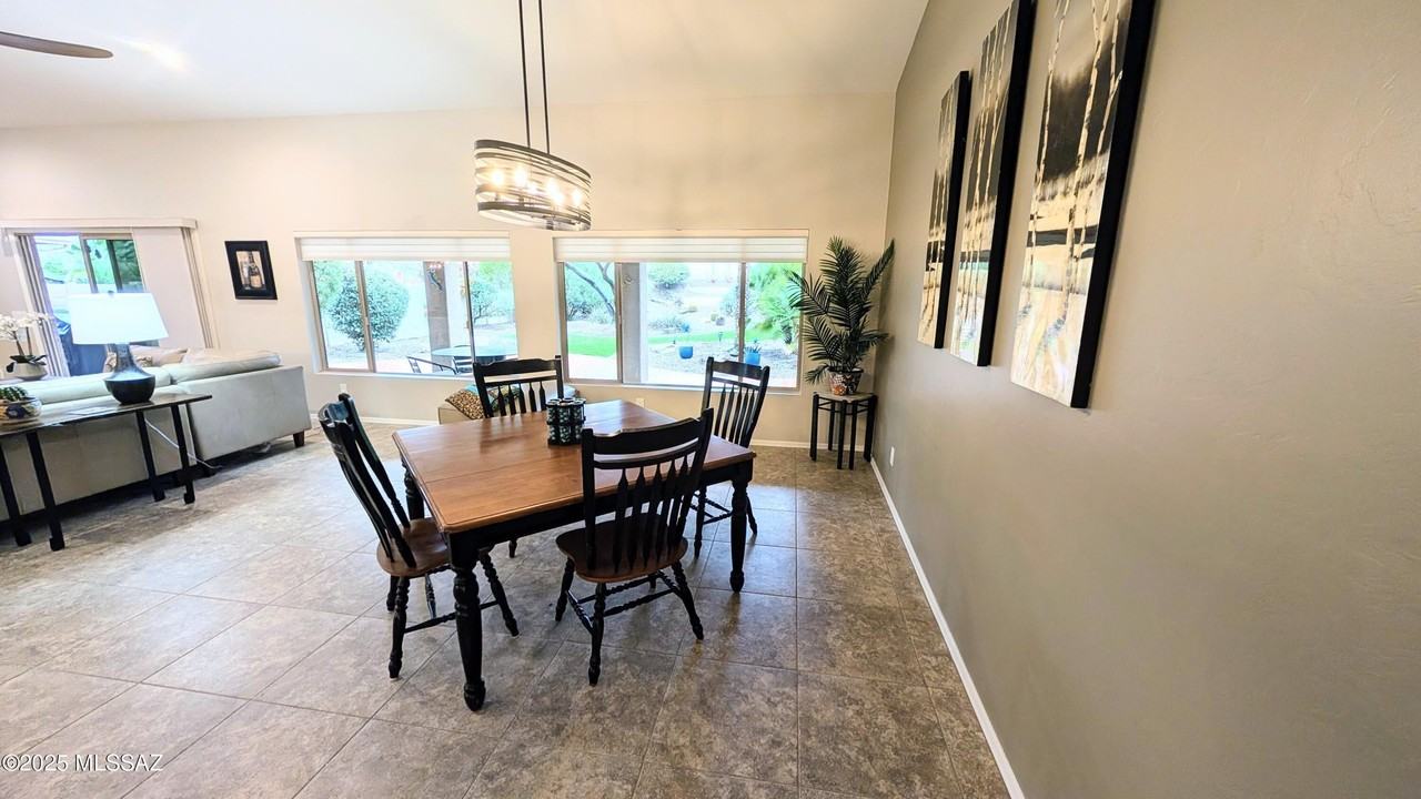 62870 E Amberwood Dr - Photo 7 of 27