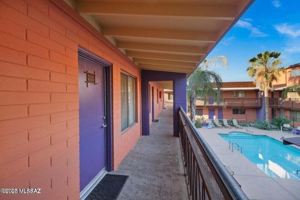 55 N Cherry Ave Unit 201 #201 - Photo 5 of 17