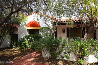 2309 E 6th St Unit 1 #1 - Photo 1 of 1