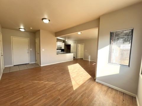 2301 49th St - Photo 3 of 21