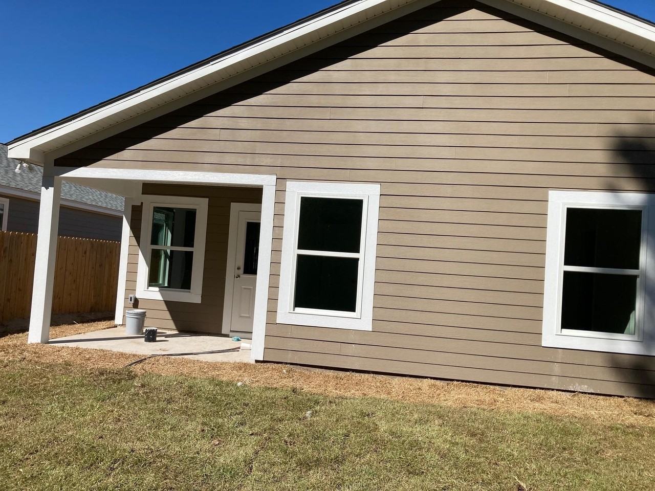 5270 Montejo Dr - Photo 4 of 5