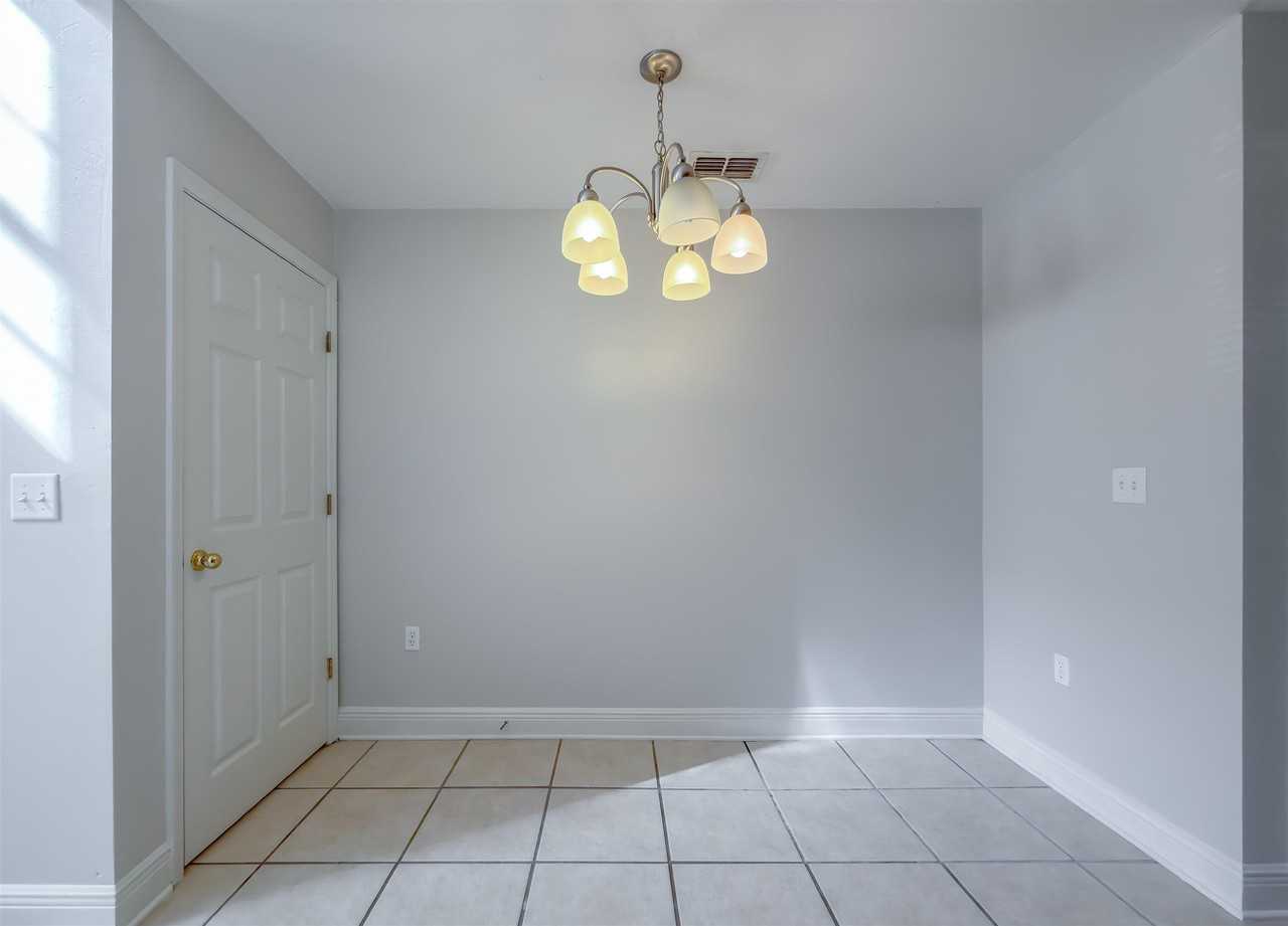 3289 Sawtooth Dr - Photo 6 of 20