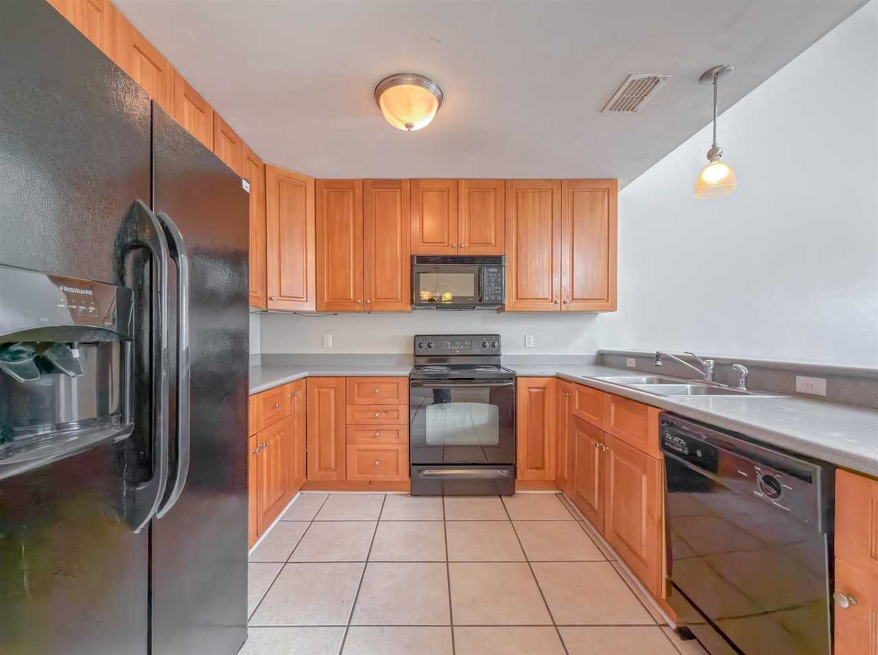 3289 Sawtooth Dr - Photo 7 of 20