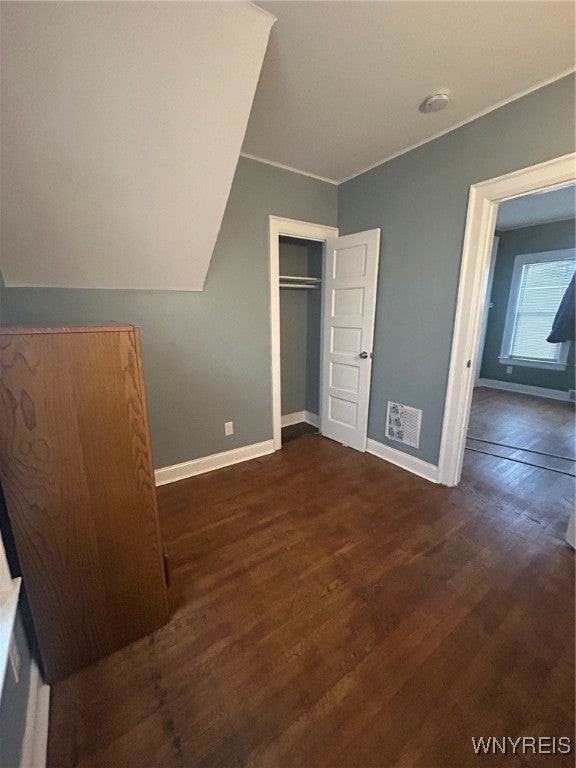 625 E Utica St - Photo 3 of 14