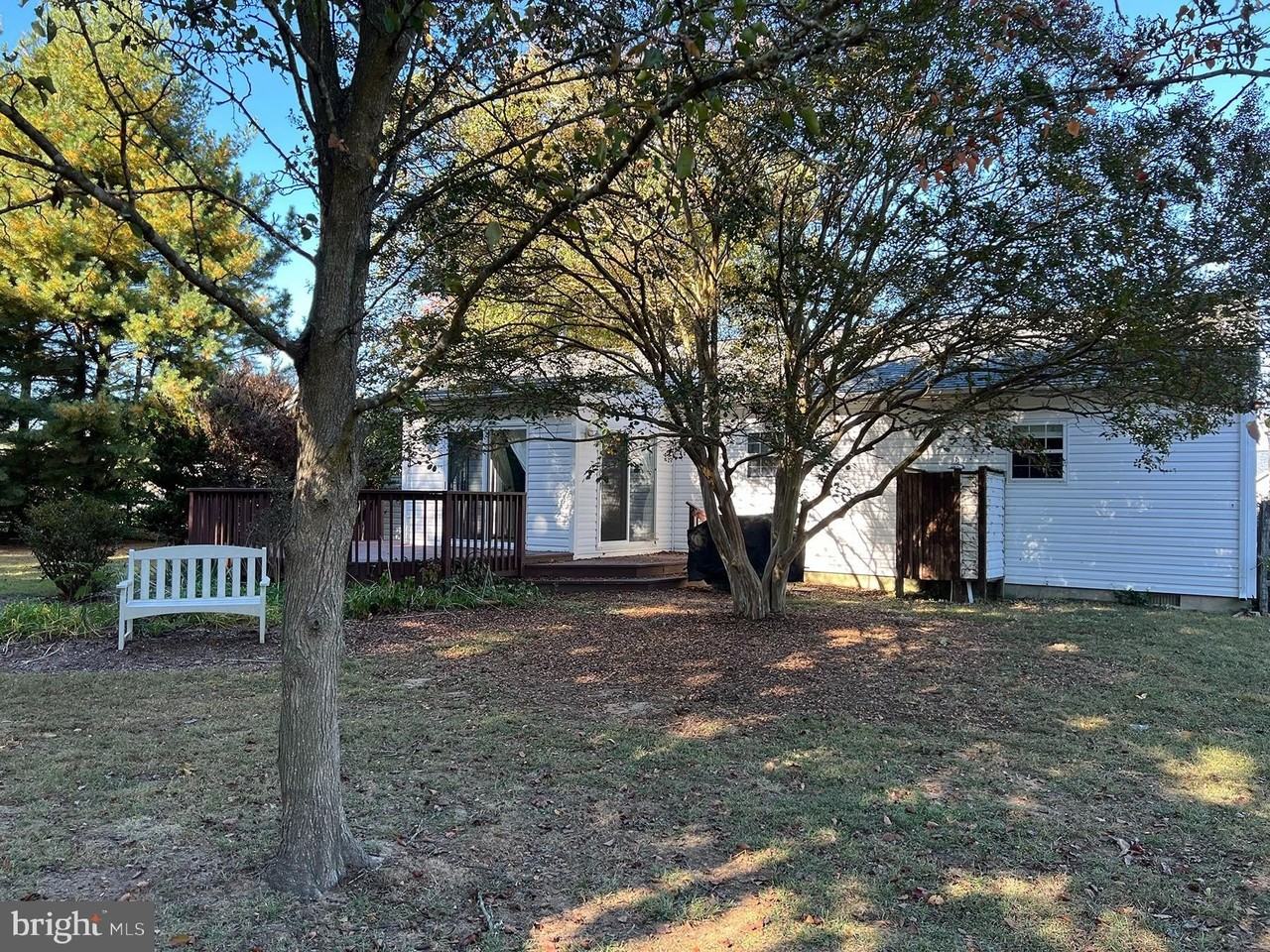 4 Margate Ct - Photo 4 of 19