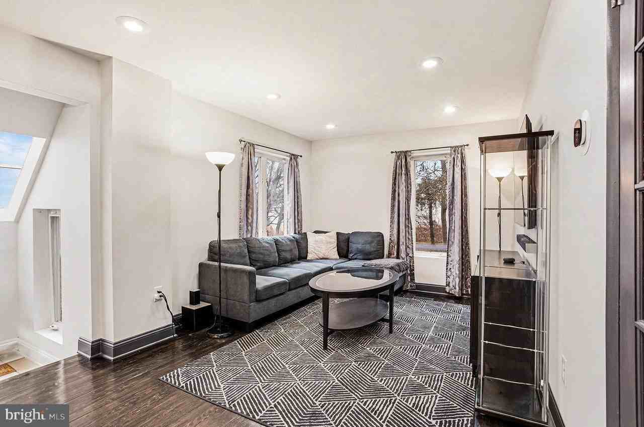 85 Railroad Ave - Photo 4 of 28