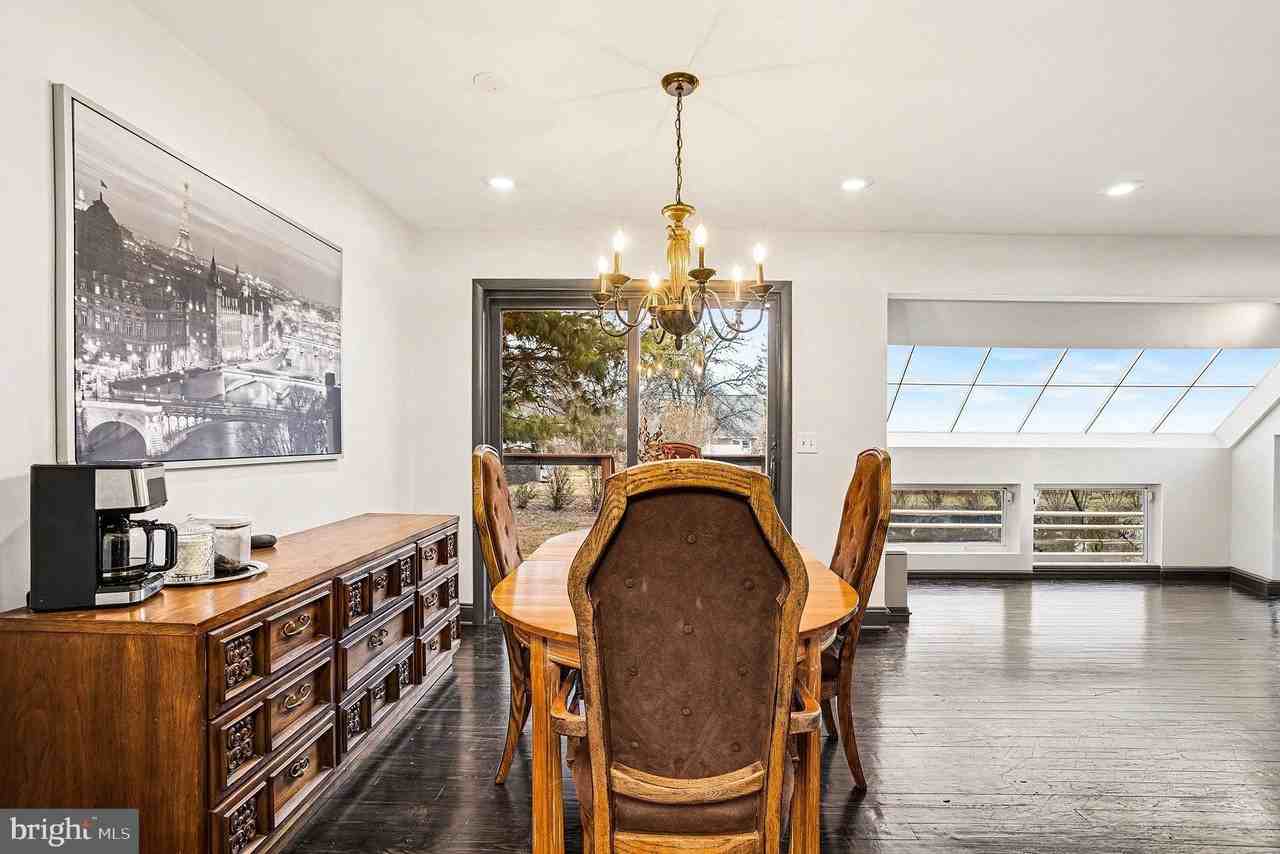 85 Railroad Ave - Photo 7 of 28