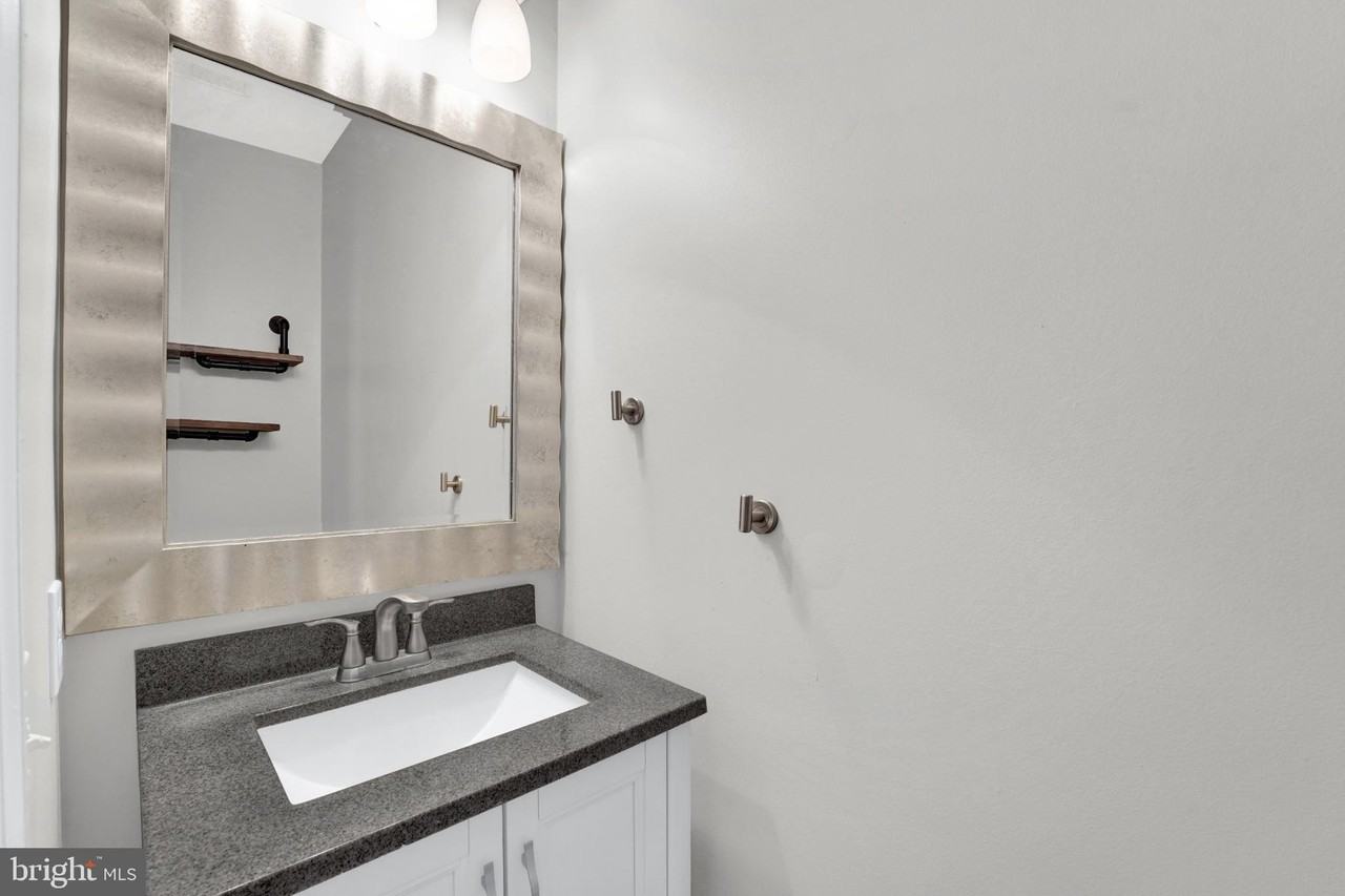 265 Cherry Tree Sq - Photo 6 of 29