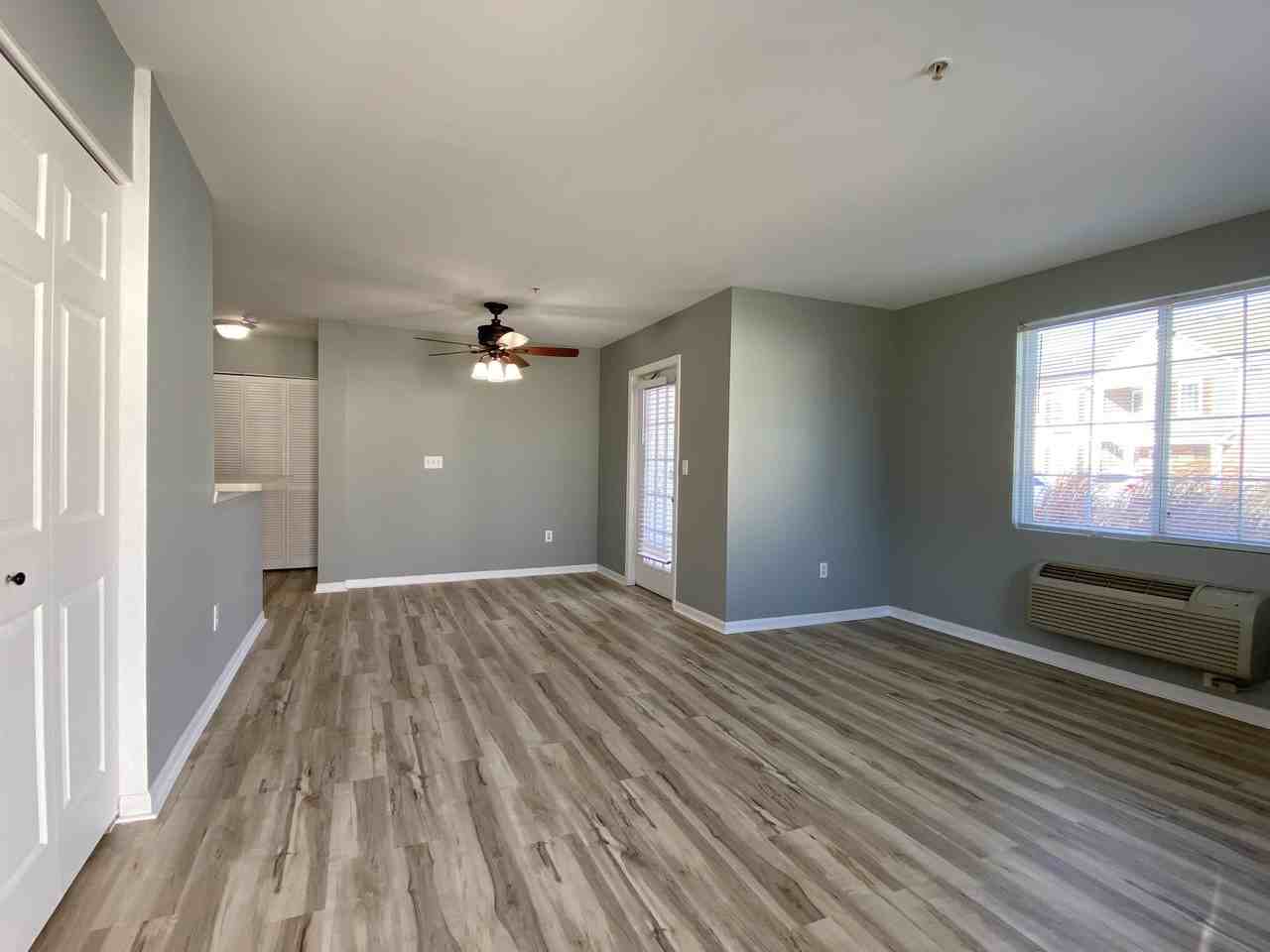 136 Bertram Dr - Photo 2 of 20