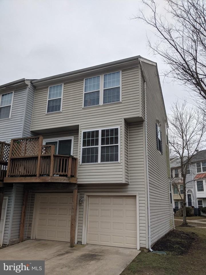 4513 Sherborn Ln - Photo 2 of 11