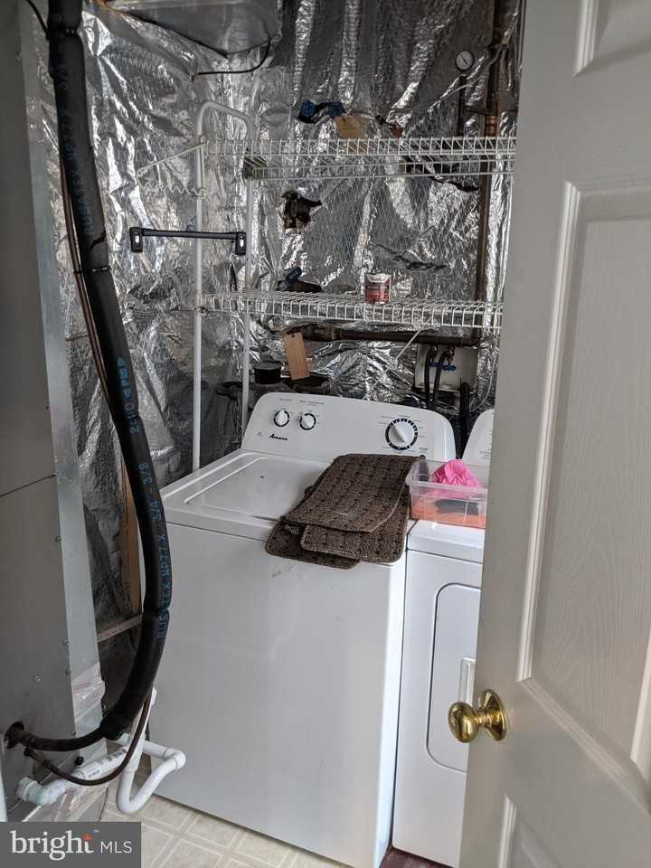 4513 Sherborn Ln - Photo 4 of 11