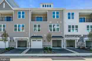 8102 Donatello Dr - Photo 1 of 1