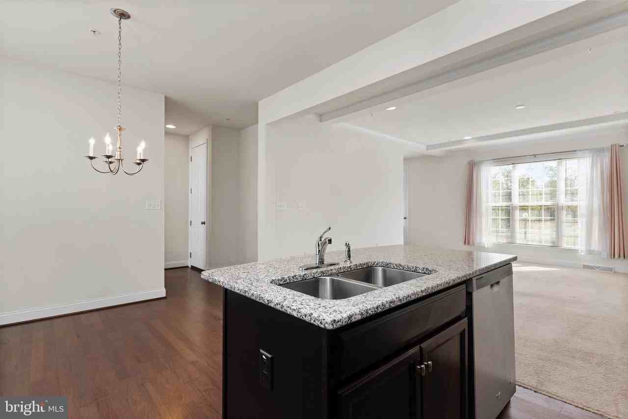 1408 Ann Ln - Photo 7 of 34