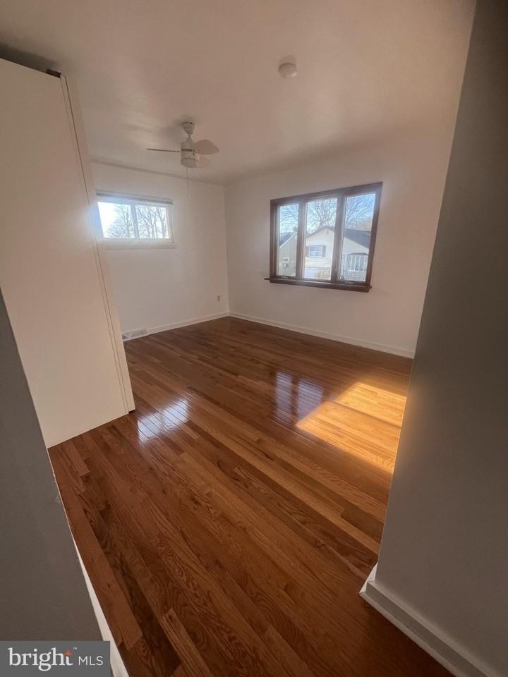 2827 Galloway Ave - Photo 7 of 17