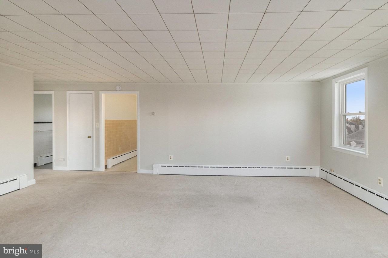 3868 Germantown Pike Apt 7 #7 - Photo 7 of 23