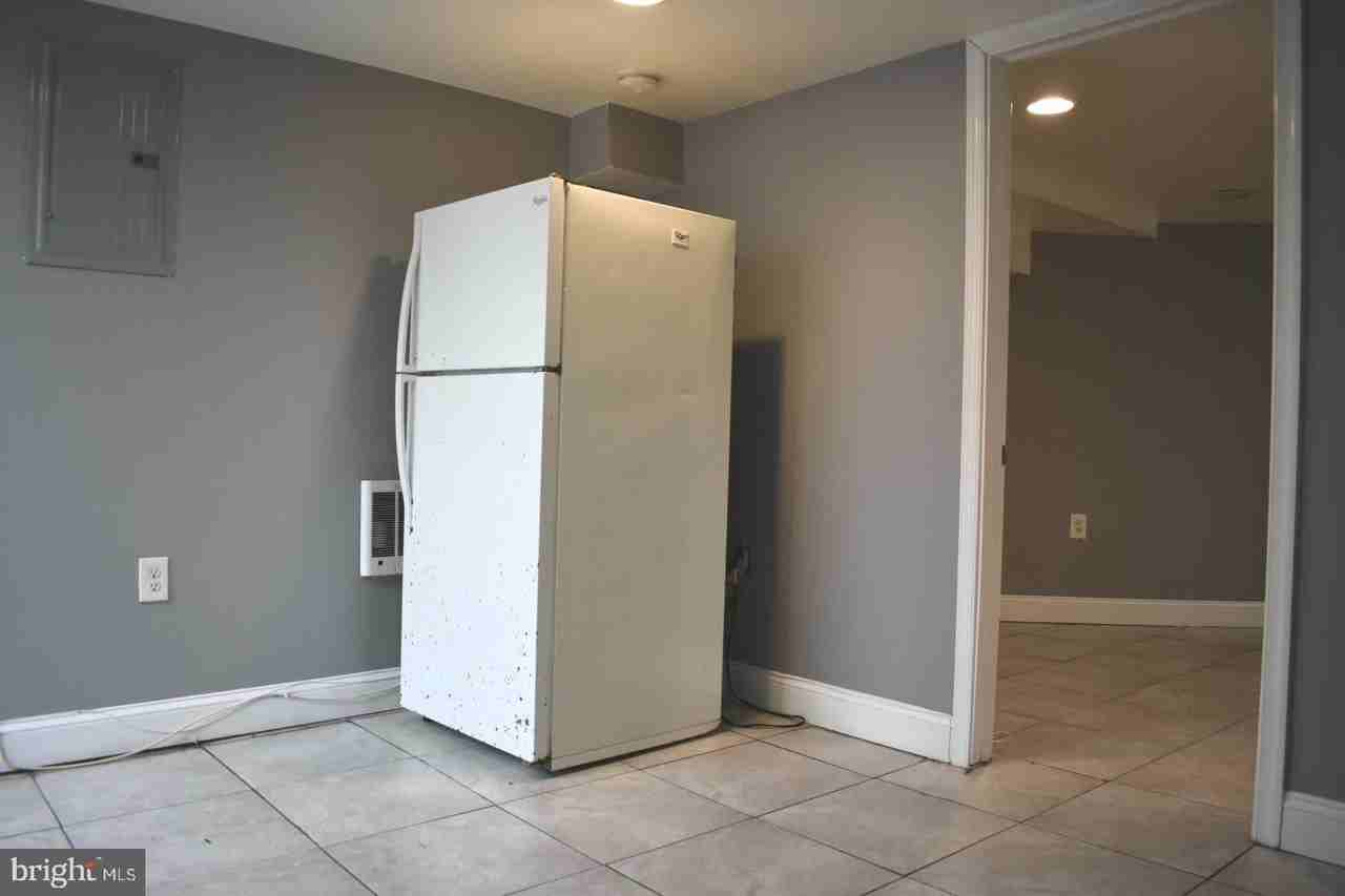 7235 Haverford Ave - Photo 5 of 9