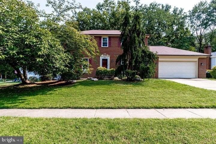 9707 Glenway Ct - Photo 6 of 13