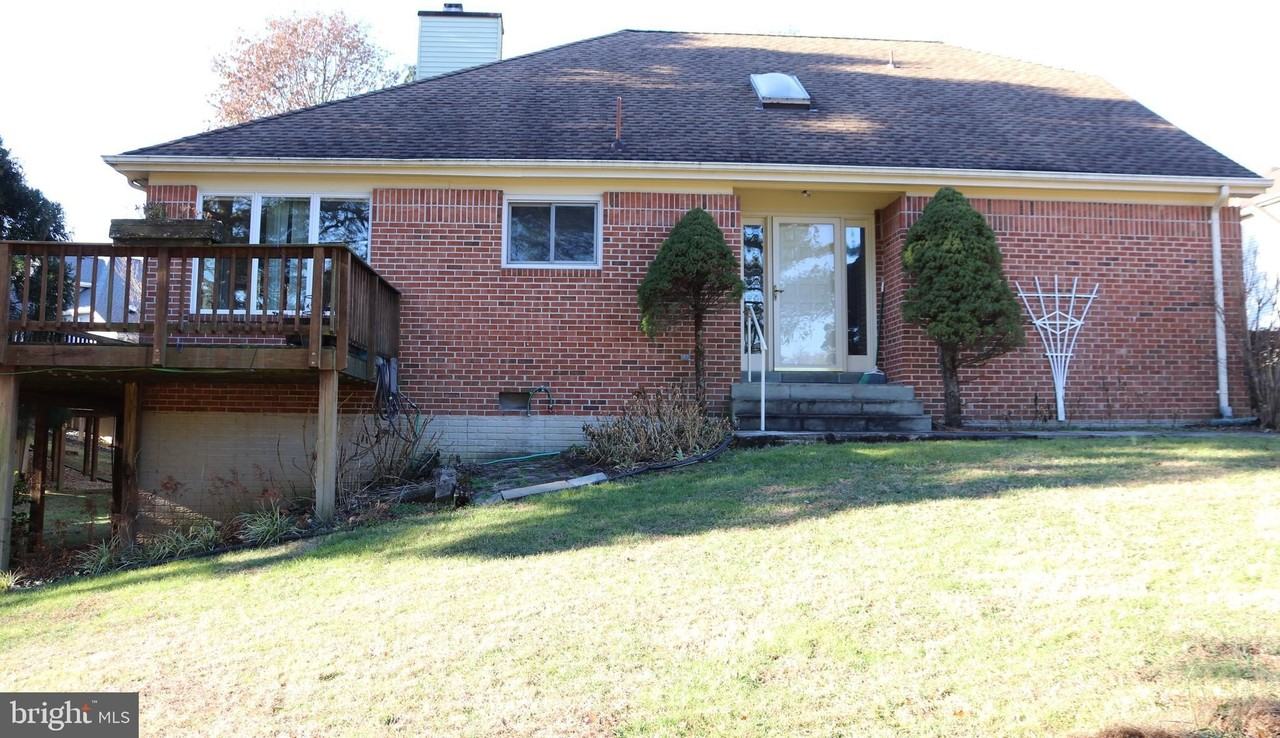 4507 Highland Green Ct - Photo 2 of 34