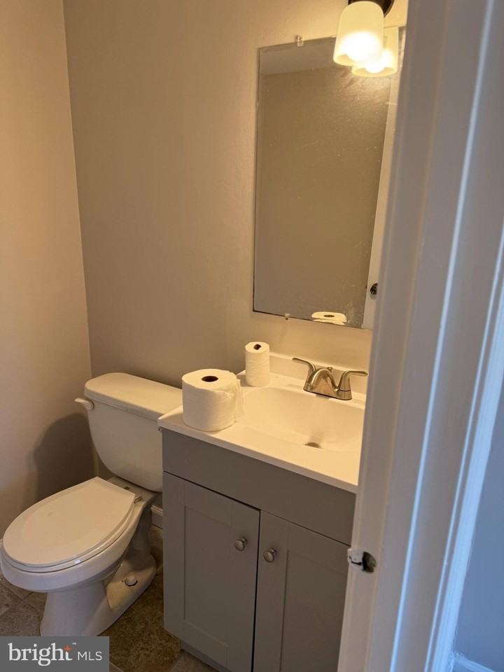 14662 Forsythia Ter - Photo 5 of 14