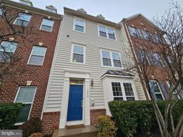 featured image of 7012 Trek Way