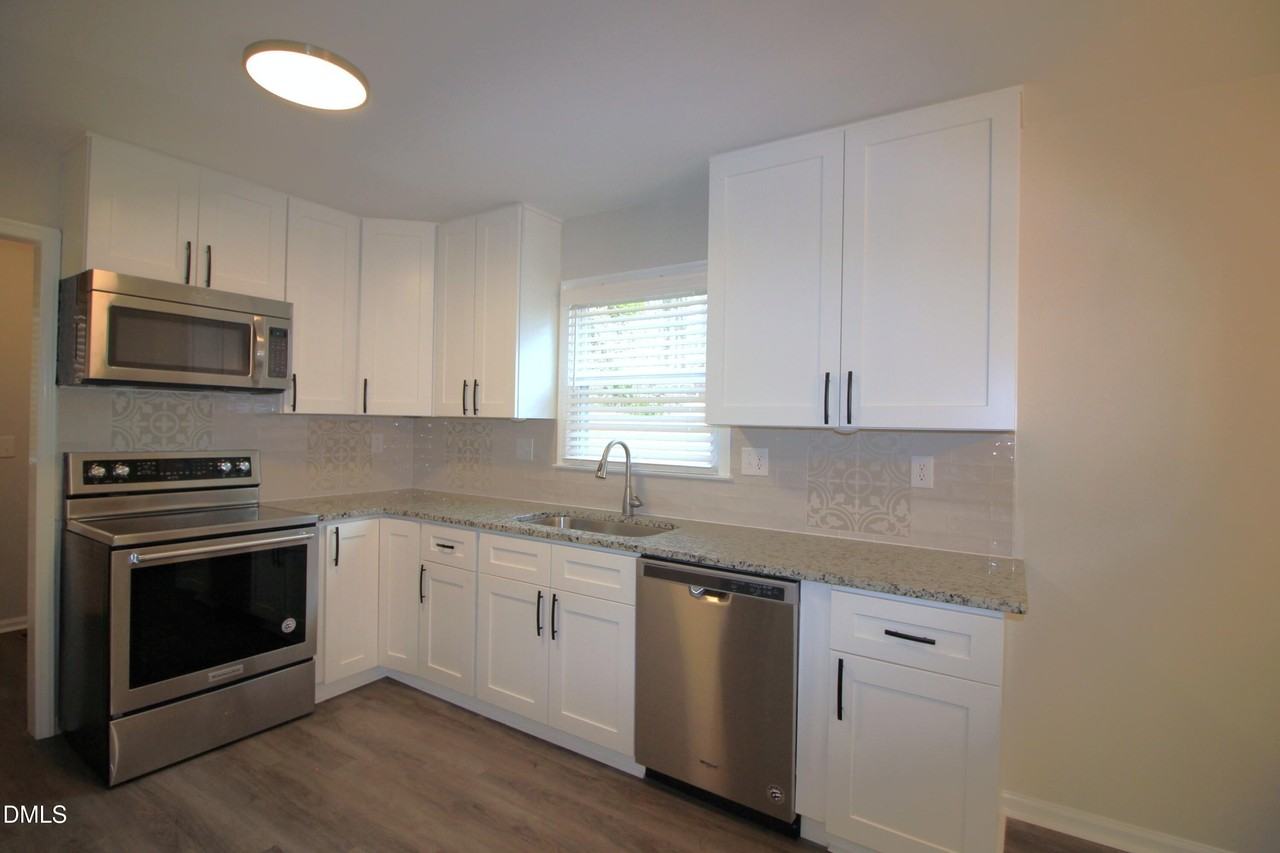 7717 Cart Track Trl - Photo 3 of 18