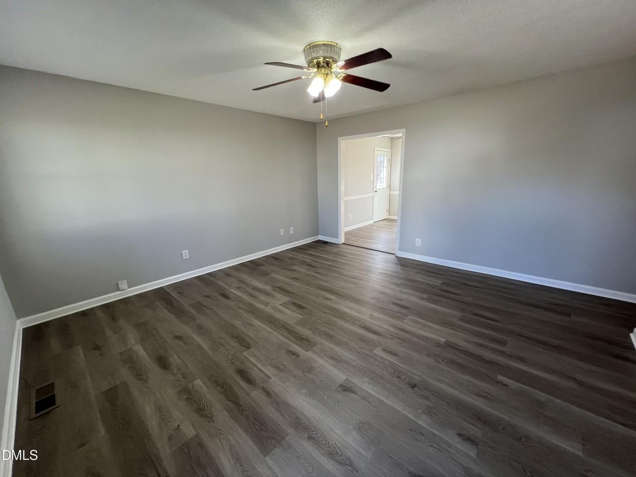 416 Culvert St - Photo 4 of 29