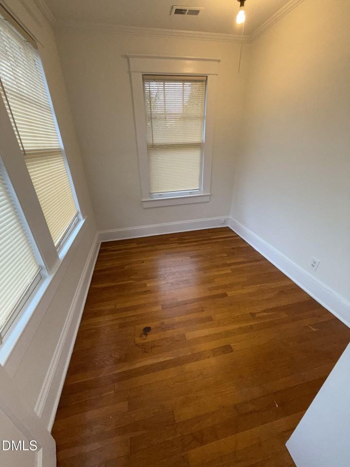 1310 Wake Forest Rd - Photo 5 of 13