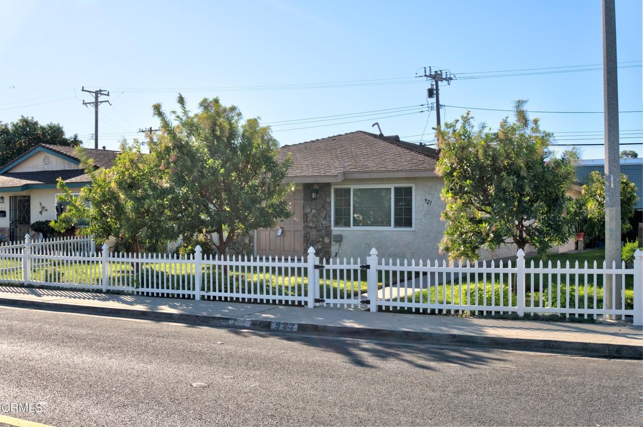 921 N M St - Photo 2 of 14