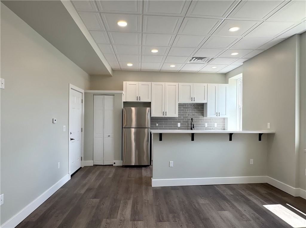 422 Walnut St #2 - Photo 5 of 12