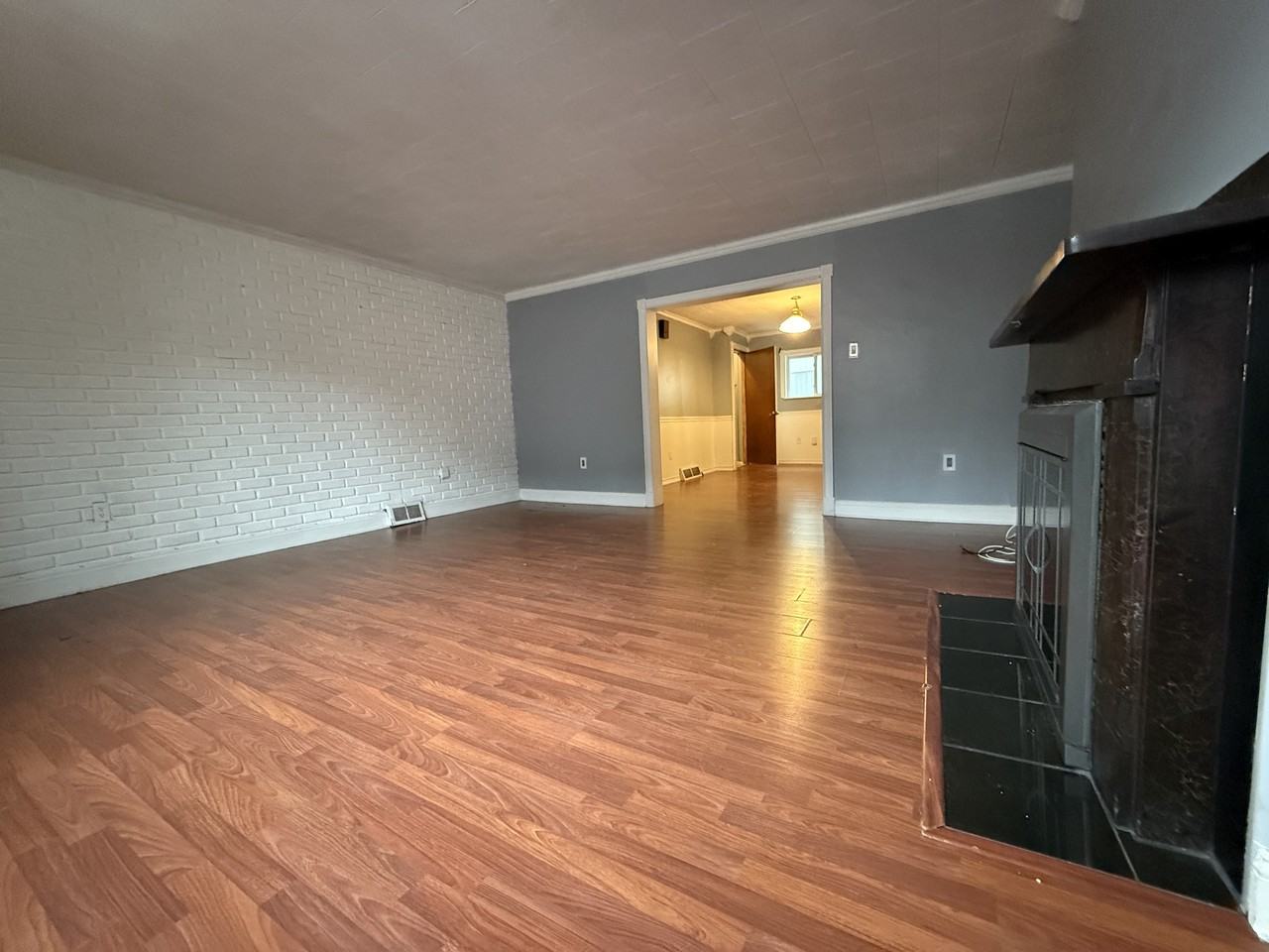 1706 Mary St - Photo 6 of 14