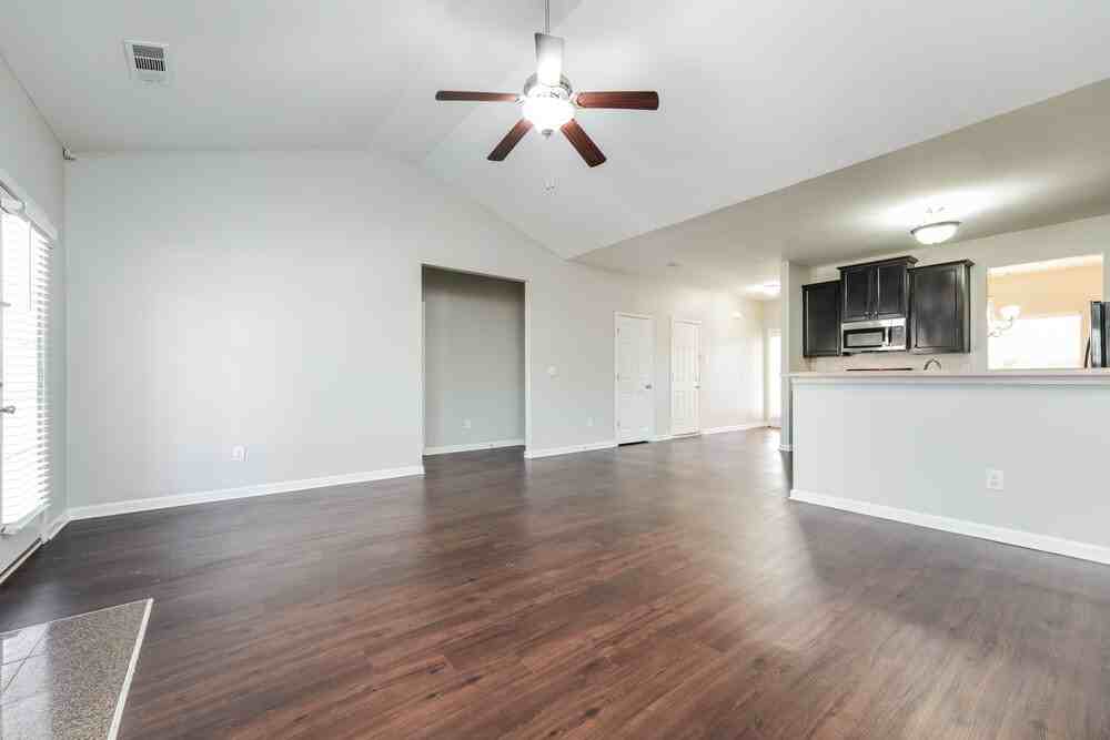 1183 Warm Spring Ct - Photo 5 of 19