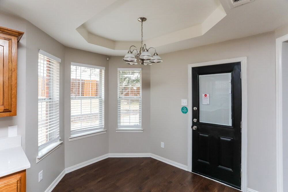 211 Brookhaven Cir - Photo 6 of 17