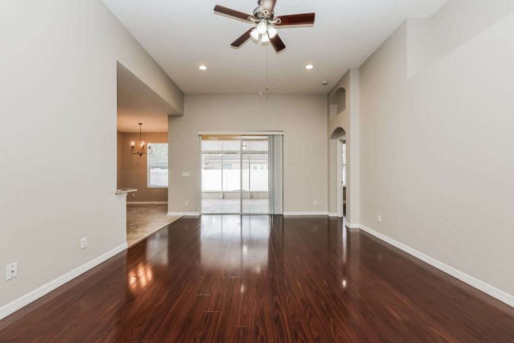 30551 Annadale Dr - Photo 3 of 16