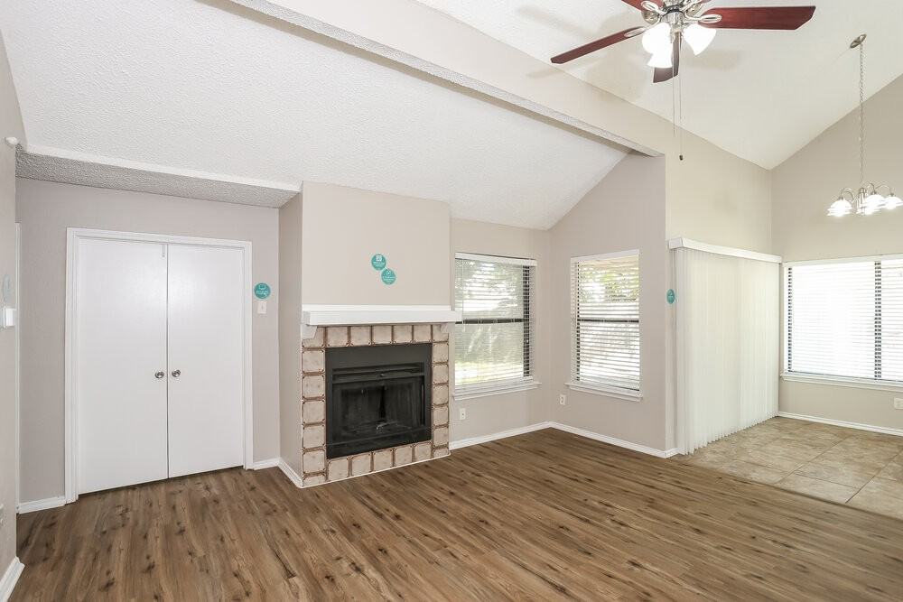 6306 Pilgrim Ln - Photo 3 of 16