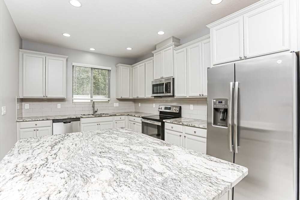 2539 Econ Landing Blvd - Photo 6 of 17