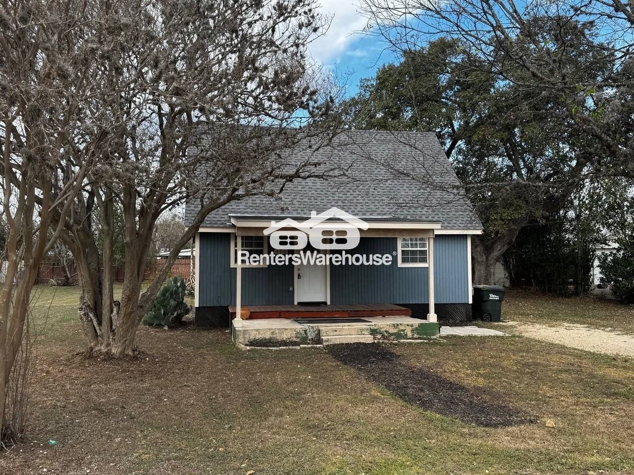 406 S Main St - Photo 2 of 27