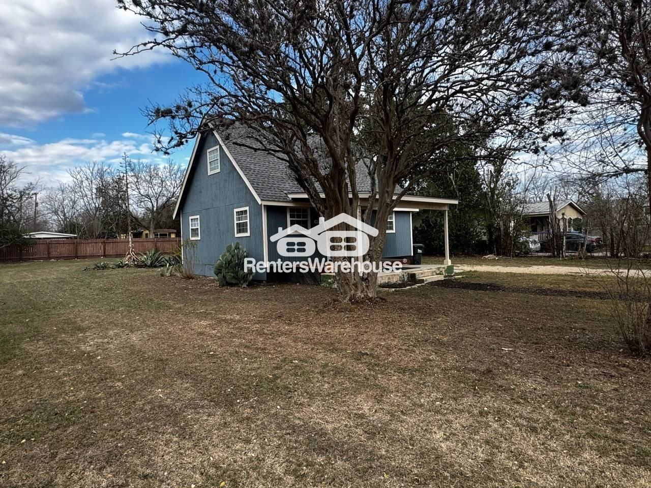 406 S Main St - Photo 6 of 27