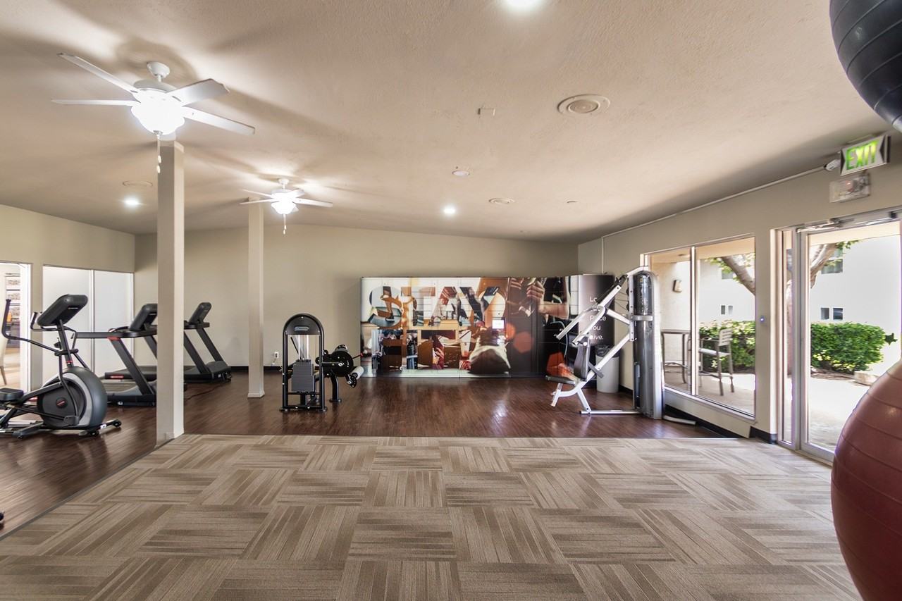 Harvard Square - Photo 4 of 18