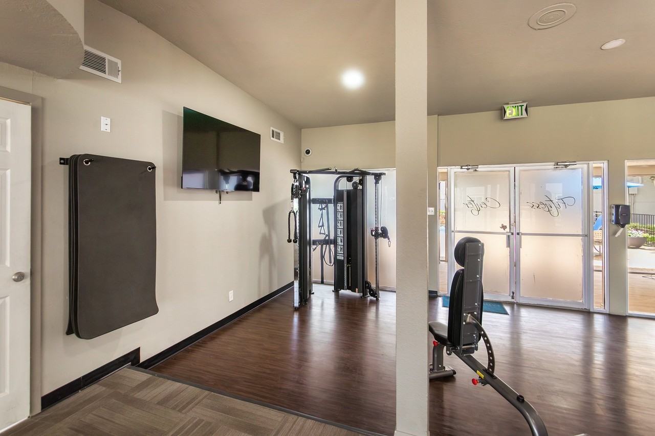 Harvard Square - Photo 6 of 18